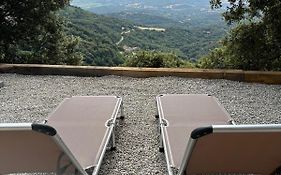 VillaRadriimas 2 ha de confort et de tranquillité avec vue sur la mer